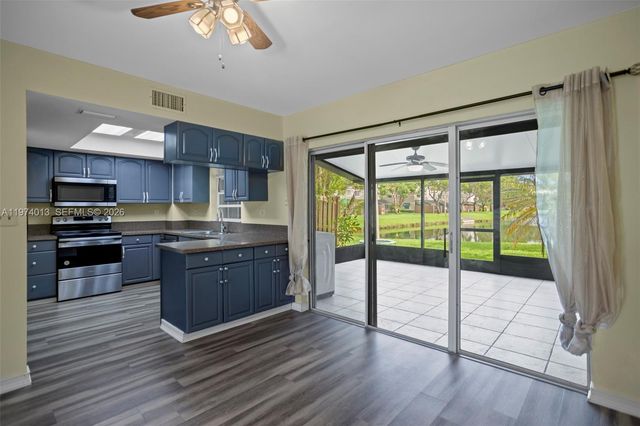 12261 Lake Loop Rd, Cooper City, FL 33330