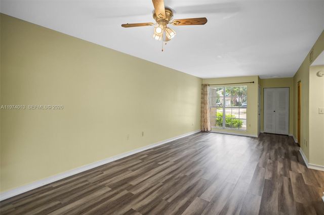 12261 Lake Loop Rd, Cooper City, FL 33330