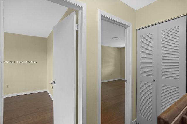 12261 Lake Loop Rd, Cooper City, FL 33330