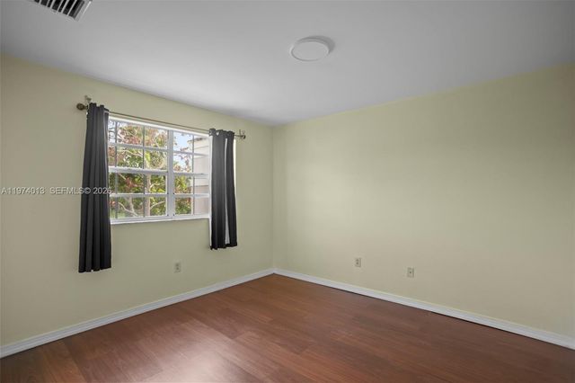 12261 Lake Loop Rd, Cooper City, FL 33330