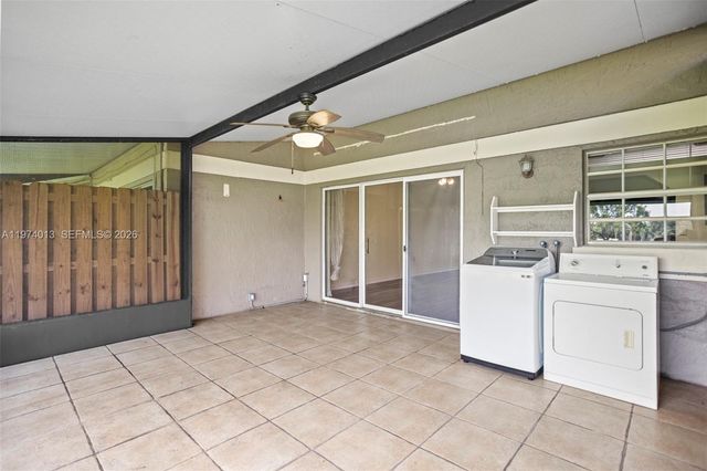 12261 Lake Loop Rd, Cooper City, FL 33330