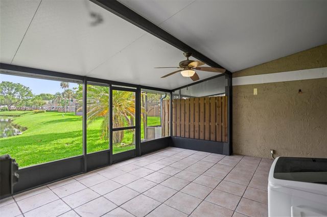 12261 Lake Loop Rd, Cooper City, FL 33330