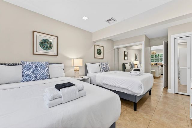 1661 Bel Air Ave, Lauderdale By The Sea, FL 33062