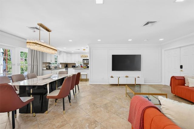 1661 Bel Air Ave, Lauderdale By The Sea, FL 33062