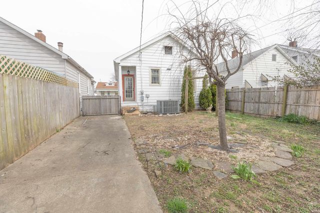 721 Reis Avenue, Evansville, IN 47711