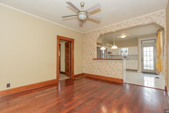 721 Reis Avenue, Evansville, IN 47711