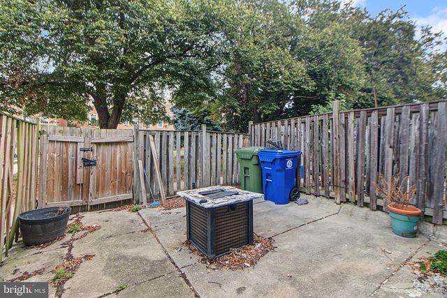 914 N EDEN ST, Baltimore, MD 21205