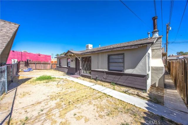 25567 Main, Barstow, CA 92311