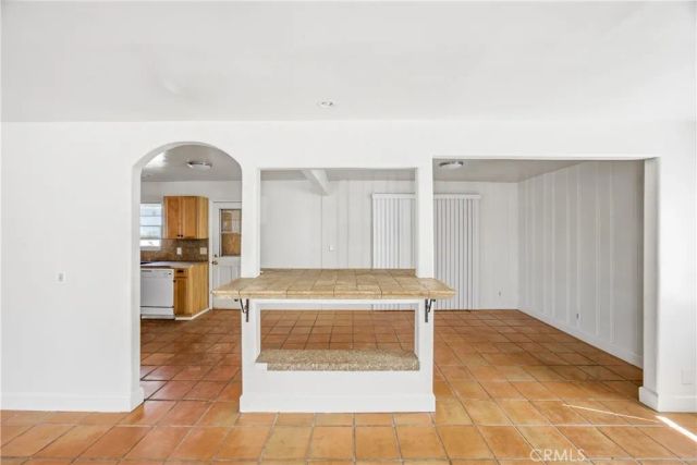 25567 Main, Barstow, CA 92311
