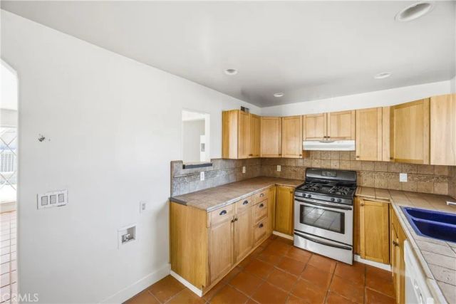 25567 Main, Barstow, CA 92311