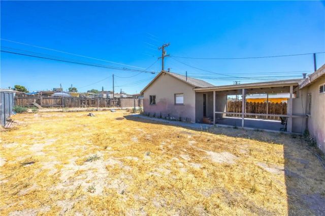 25567 Main, Barstow, CA 92311