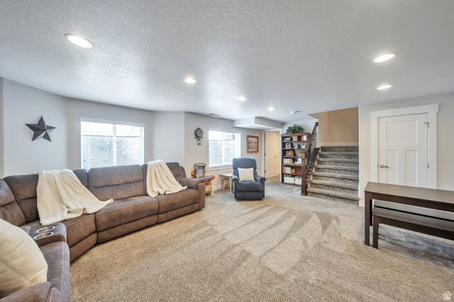 5608 S DUNETREE LN, Holladay, UT 84121