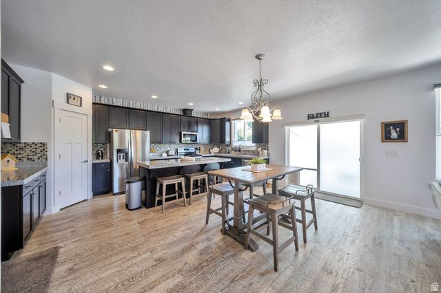 5608 S DUNETREE LN, Holladay, UT 84121