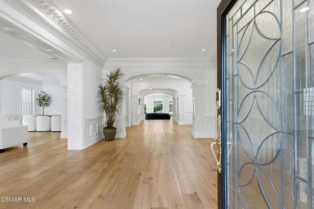 517 Lakeview Canyon Road, Westlake Village, CA 91362