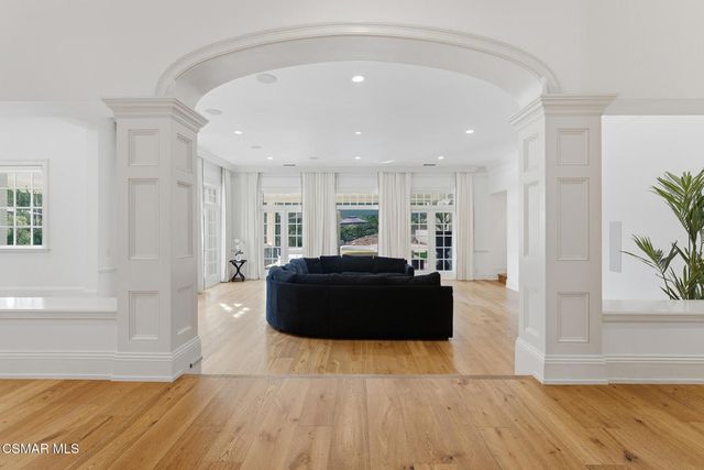 517 Lakeview Canyon Road, Westlake Village, CA 91362