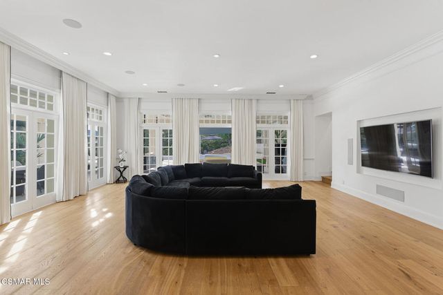 517 Lakeview Canyon Road, Westlake Village, CA 91362