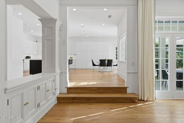 517 Lakeview Canyon Road, Westlake Village, CA 91362