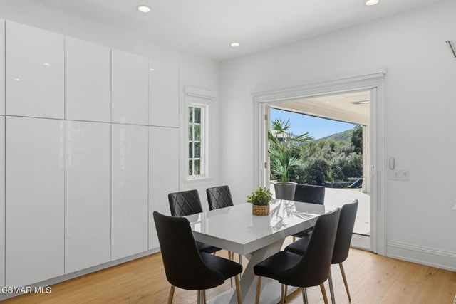 517 Lakeview Canyon Road, Westlake Village, CA 91362