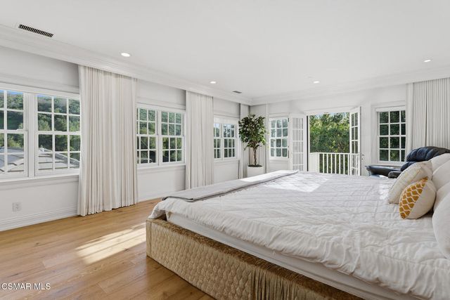 517 Lakeview Canyon Road, Westlake Village, CA 91362