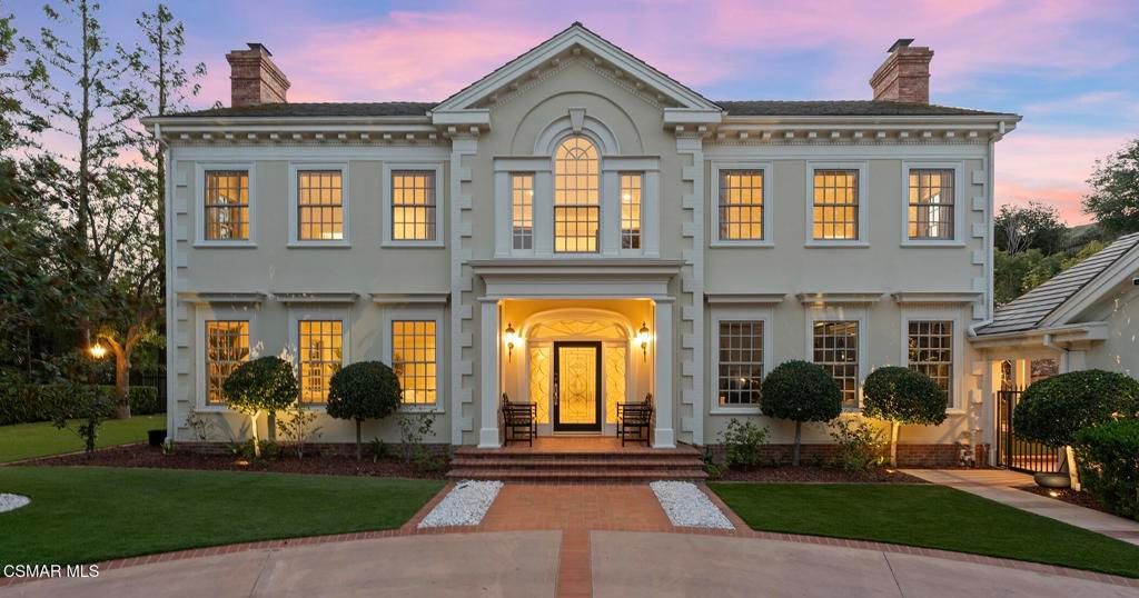 Image 1 of property listing at 517 Lakeview Canyon Road, Westlake Village, CA 91362