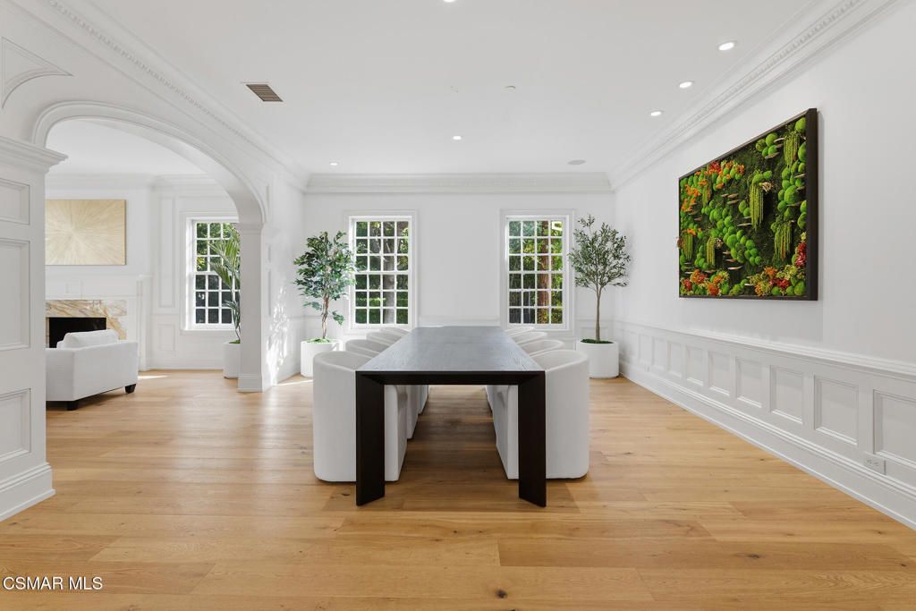 Image 19 of property listing at 517 Lakeview Canyon Road, Westlake Village, CA 91362