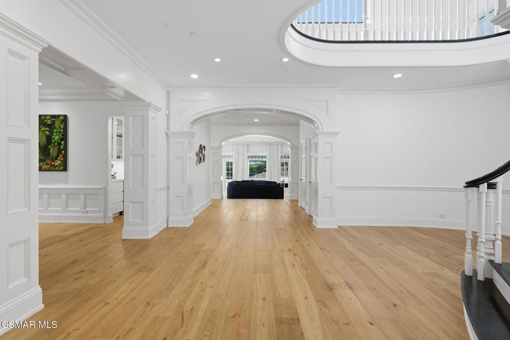 Image 22 of property listing at 517 Lakeview Canyon Road, Westlake Village, CA 91362