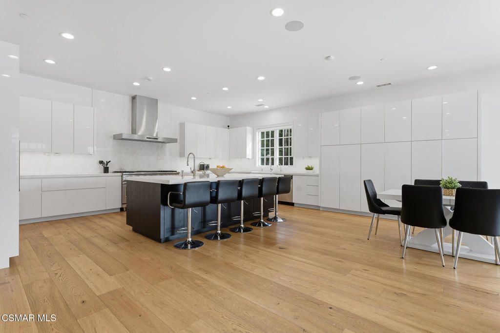 Image 30 of property listing at 517 Lakeview Canyon Road, Westlake Village, CA 91362