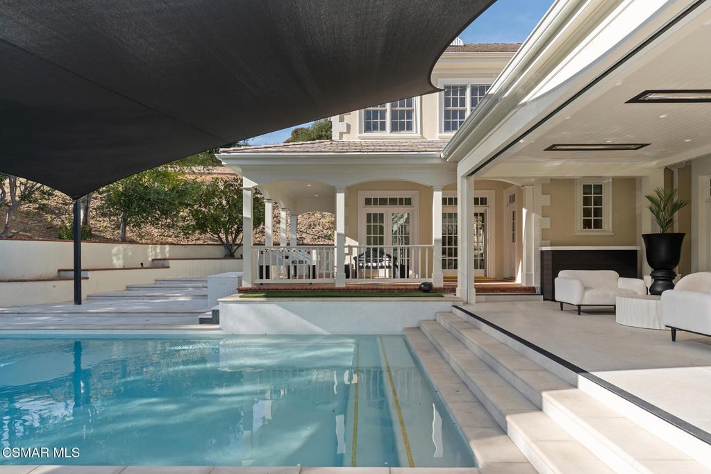 Image 70 of property listing at 517 Lakeview Canyon Road, Westlake Village, CA 91362