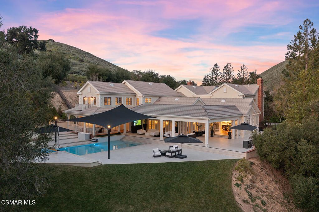 Image 82 of property listing at 517 Lakeview Canyon Road, Westlake Village, CA 91362