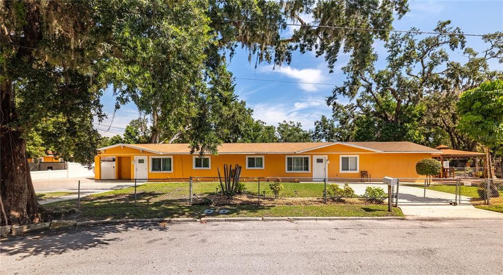 1731 4TH AVENUE E, Bradenton, FL 34208