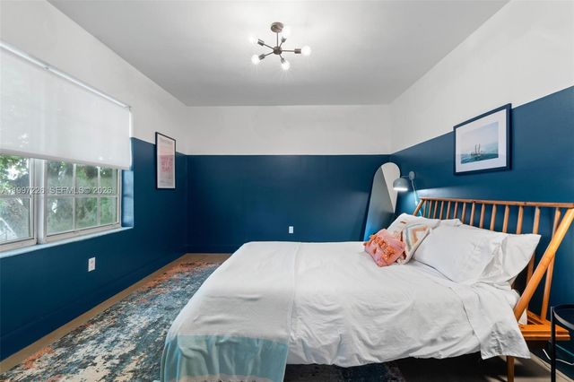 541 NE 62nd St 13, Miami, FL 33138