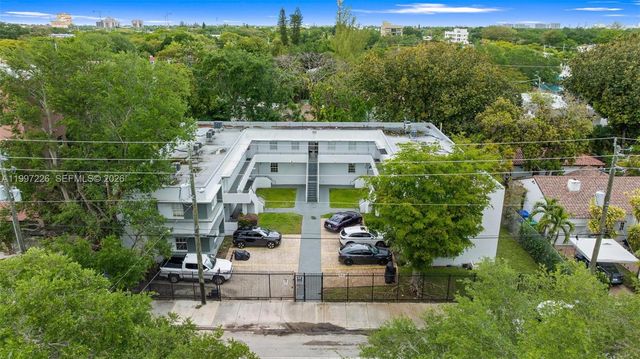 541 NE 62nd St 13, Miami, FL 33138