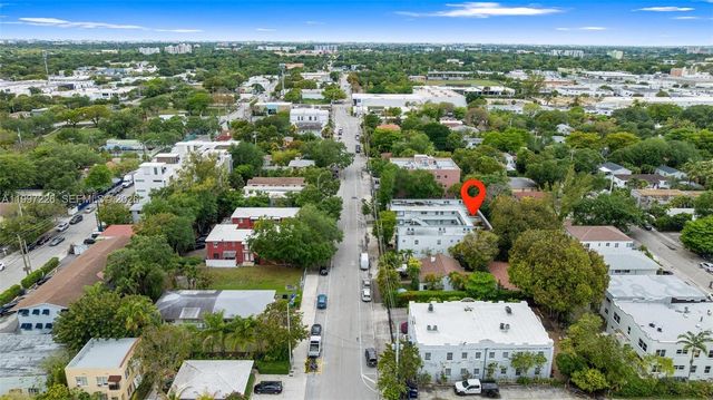 541 NE 62nd St 13, Miami, FL 33138