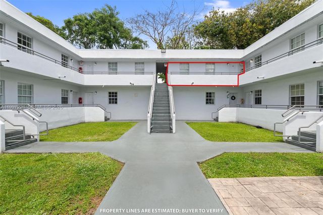 541 NE 62nd St 13, Miami, FL 33138