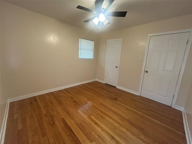 10211 Hinds Street, Houston, TX 77034