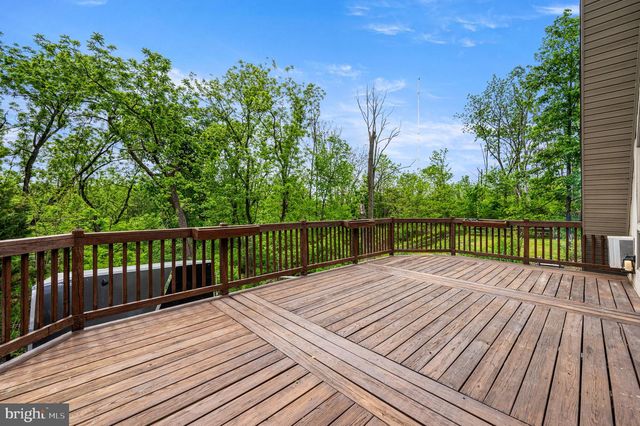 216 MAUGERS MILL RD, Pottstown, PA 19464