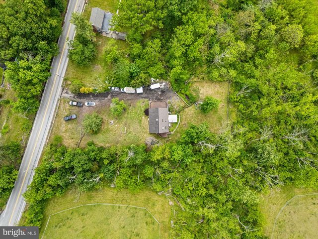 216 MAUGERS MILL RD, Pottstown, PA 19464