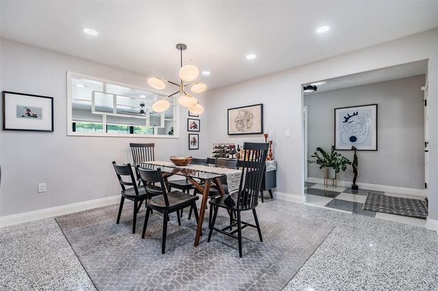 4130 N RIVER VIEW AVENUE, Tampa, FL 33607