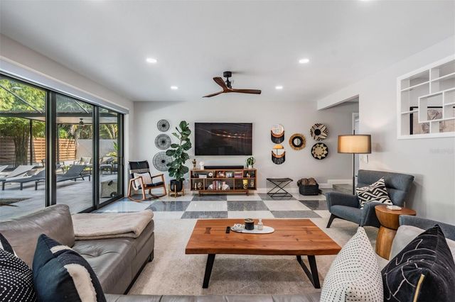 4130 N RIVER VIEW AVENUE, Tampa, FL 33607