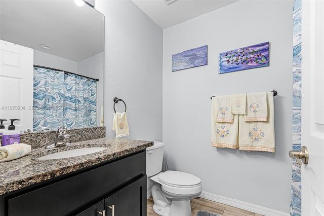 9032 Meadow Circle, La Belle, FL 33935