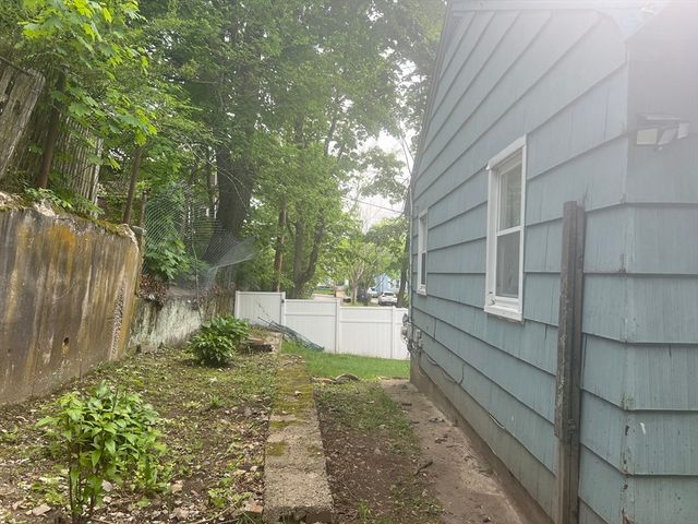 42 Warren Ave, Boston, MA 02136