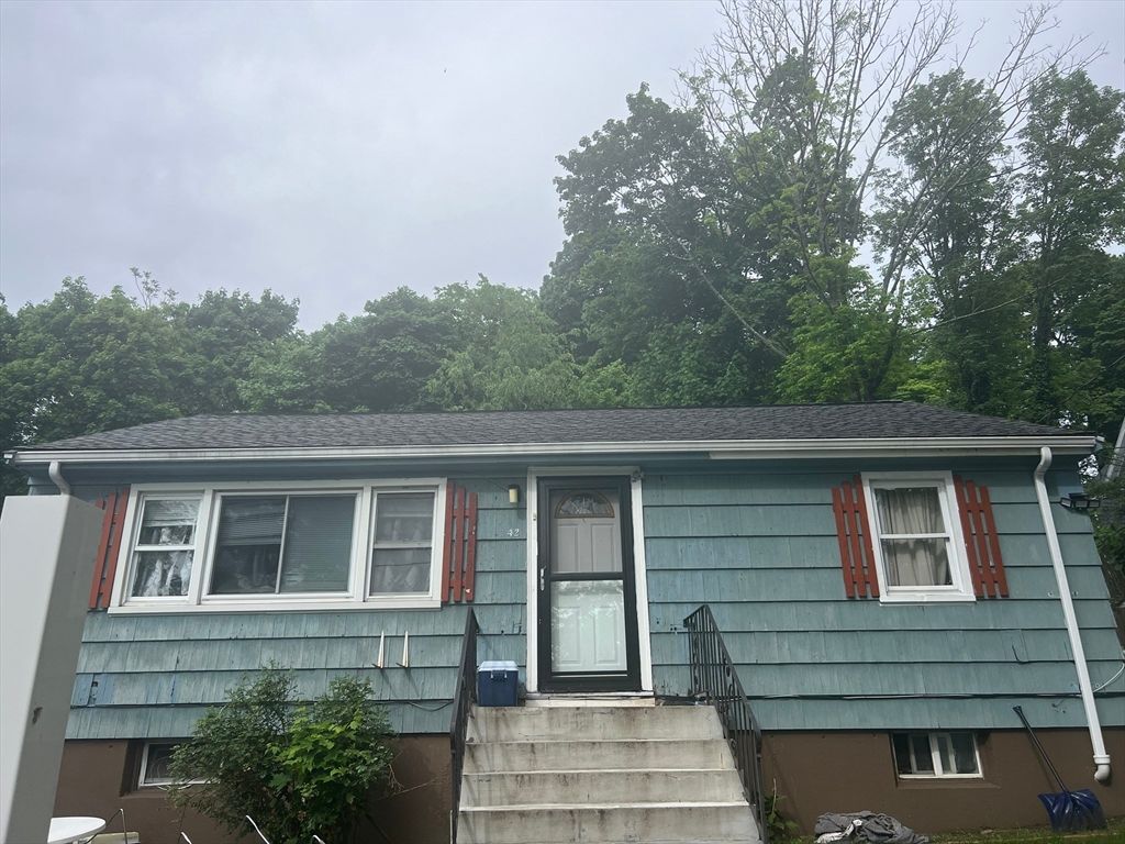 42 Warren Ave, Boston, MA 02136