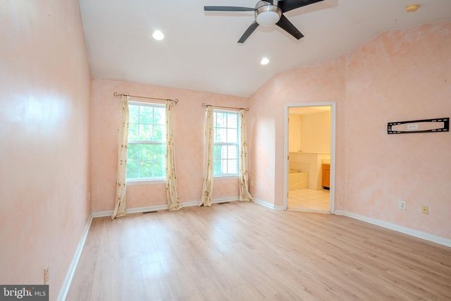 1604 YARROW CIR, Dayton, NJ 08810