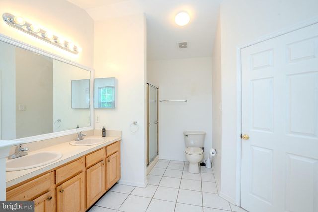 1604 YARROW CIR, Dayton, NJ 08810
