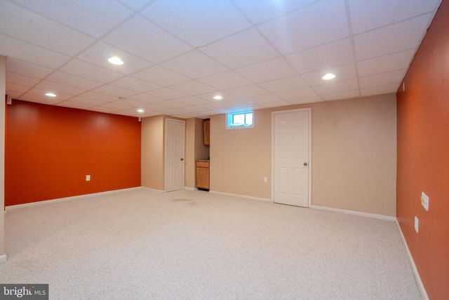 1604 YARROW CIR, Dayton, NJ 08810