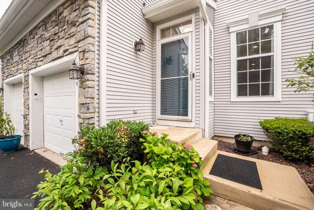 1604 YARROW CIR, Dayton, NJ 08810