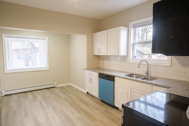 23 Eldert St, Springfield, MA 01109