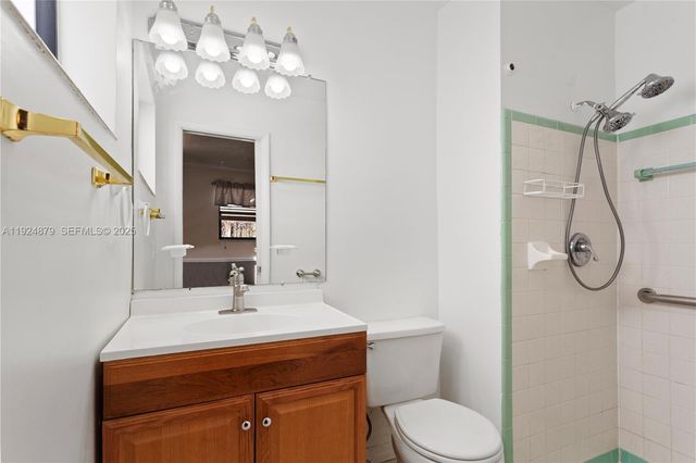 1410 NW 42nd St, Fort Lauderdale, FL 33309