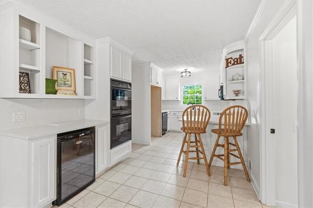 1646 Maple Ridge Drive, Suwanee, GA 30024