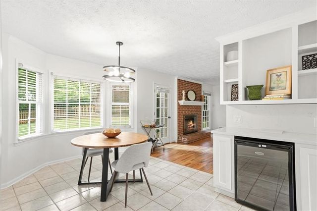 1646 Maple Ridge Drive, Suwanee, GA 30024